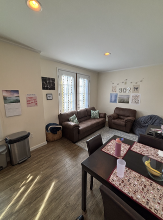 Shared living space - Griffin Arms Apartments