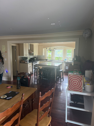 Kitchen - 25 Crosby Road, House close to Campus