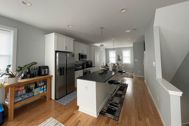 Kitchen - 2 Private room/bath with parking space available House