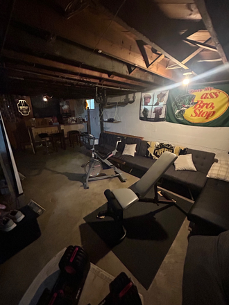 Basement - Burgett Rentals House
