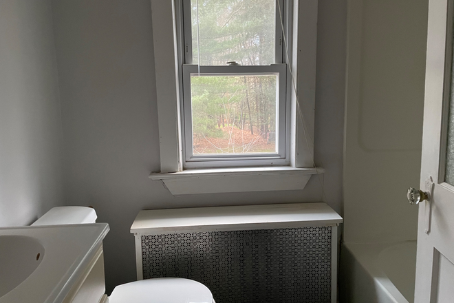 Shared bathroom - Furnished room in shared home-Wilder Ave-Princeton Junction