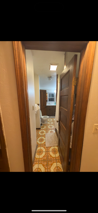 bathroom connected to room - House on the hill close to campus for spring 2026 sublease