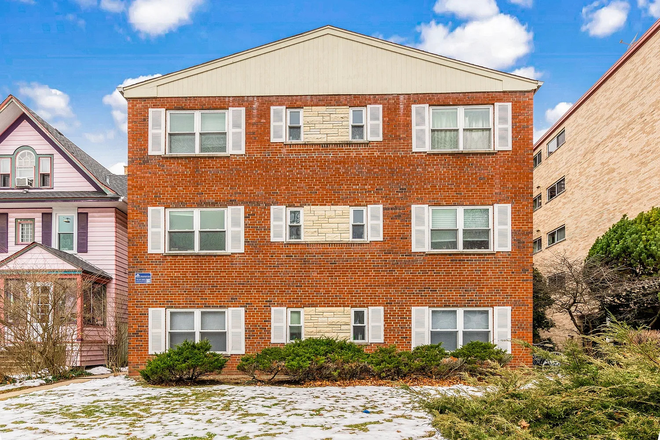 Front - Summer Subletting of Apartment Close to Campus - 2146 Sherman Ave