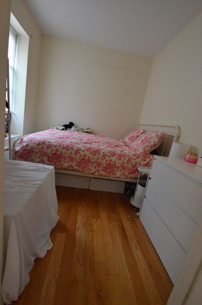 Bedroom - Large 1 Bed Available 9/1/26! *CONTACT NOAH 603-470-8181 Apartments