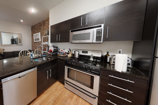 237 Northampton, #1 - [9.1.2026] 3beds/1 baths near NEU w/ private roofdeck [modern finishes][No broker fee] Apartments