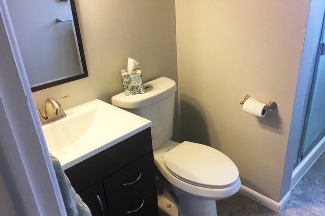 photo - Why live in a complex? Very Quiet-Mother-Law Apart.1 BR, bath, LR- 12 mins to campus Apartments