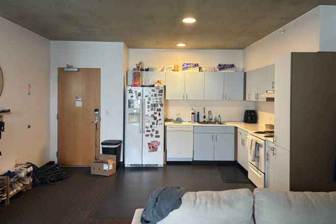 Kitchen View 1 - Summer Sublease UCSD Grad Housing Apartments