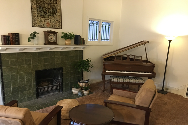 Living Room - Private Room House