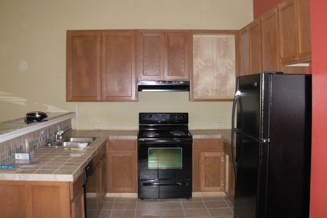Kitchen - 2357 Rohs St. Apt 1