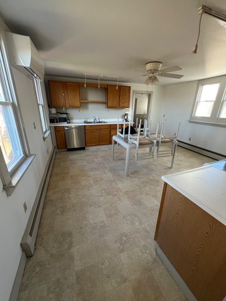 Kitchen - 3 bedroom in Hadley FULLY FURNISHED academic year lease! Apartments