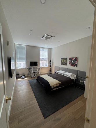 Call NOW for showings! 617-236-8550 - TEMPLE PL - X-LRG LUXE & LOFTY DOWNTOWN X-ING 2BR AVAIL *6/1/2026* W/ 1.5 BATH, LNDRY IN BLDNG, DW!