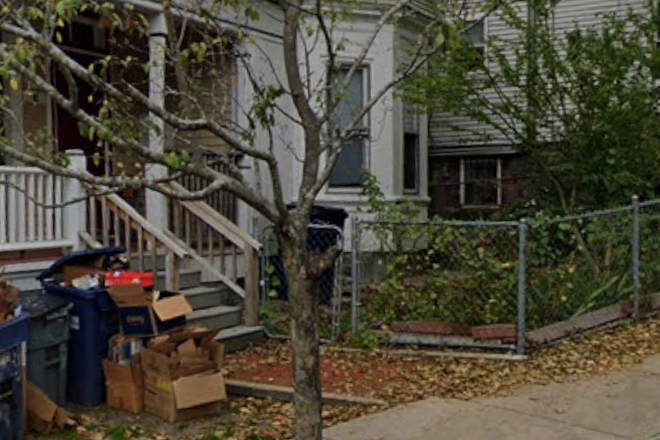 Streetview - Housing Rental/ Sublease Duplex