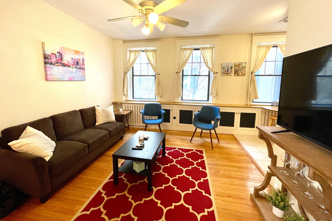 LIVING ROOM - GORGEOUS 2 BED CHESTNUT HILL AVE 09/01 BC Condo