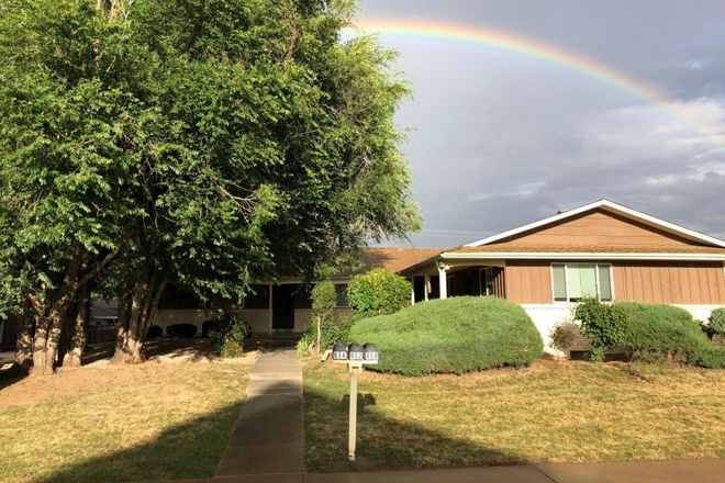 652 - 652 Inca . (5BR/ 2BA) Triplex