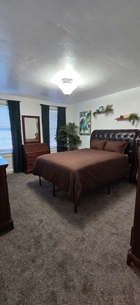 Bedroom - Beautiful Housing for Nurses, Healthcare Professionals, and Students Townhome