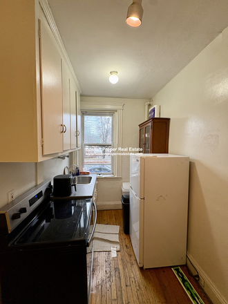 a - Great studio, no broker fee Apartments