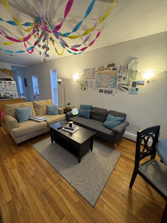 . - SEPT 2026-NO FEE. Amazing 2 bed, Student Friendly, Right next to NEU, W/D in unit Apartments