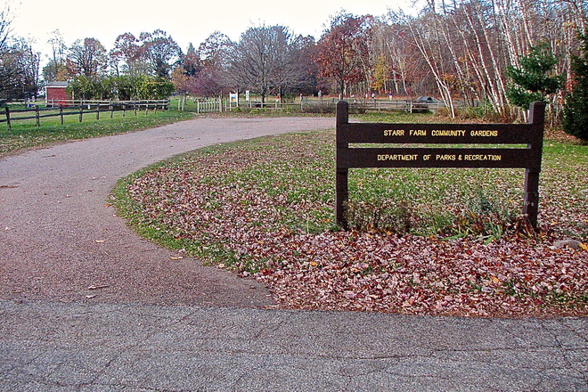 Star Farm Park Residence community - Furnished Room In A Home With 4 Season Bike Path, Beaches, Hiking Walking Trails Access