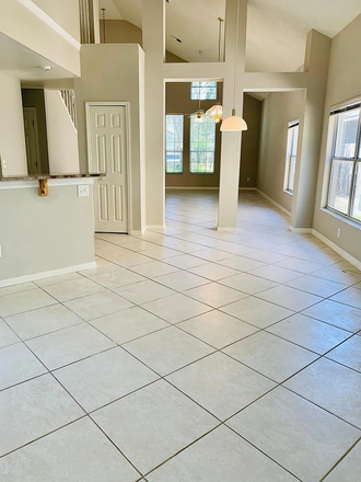 Dining Room - Large 4BR/2.5BA Home | 8 Minutes to UCF | $2,650/Month | Move-In Ready