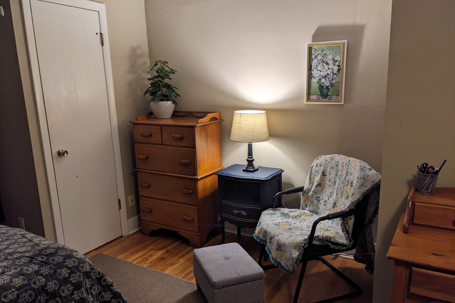 Bedroom #3 - Full size bed. Manchester - Furnished Room for Rent in Quiet Home for Mature Student/Prof. - on Former Farmlands. Apt share.