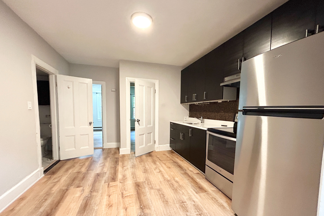 Kitchen - 3BR South End Apartment Steps from Northeastern