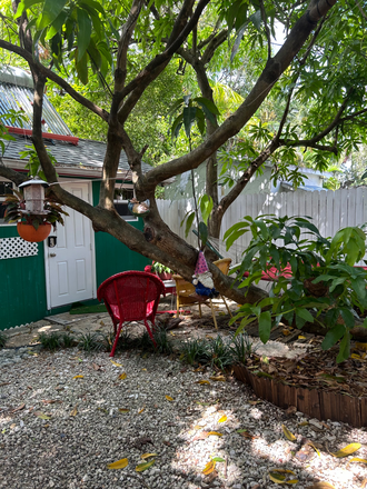 entrance to cottage - Garden Cottage - bedroom/bathroom/ parking, location is  3 miles from campus