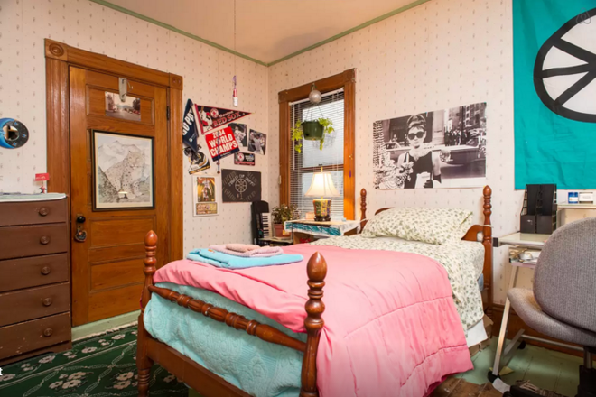 Photo - Spacious Room in Edwardian House
