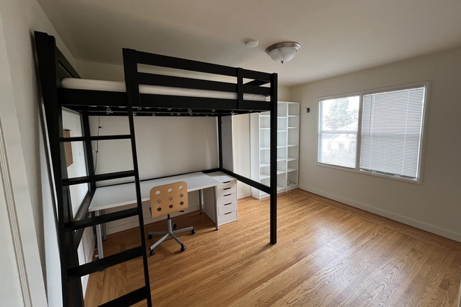 Bedroom - Hearst Ave Apartment 7