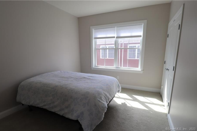 Bedroom 1 - Storrs Center 2BR/2.5BA Townhouse – Walk to UConn, Garage & Laundry