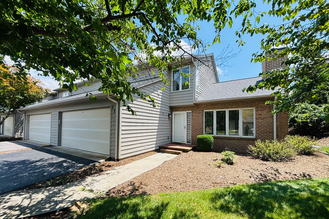  - 3 Bedroom, 3 Bath Two-Level Townhouse
