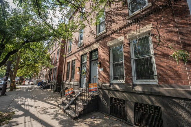 3915 Baltimore - 3915 Baltimore Ave Apartments