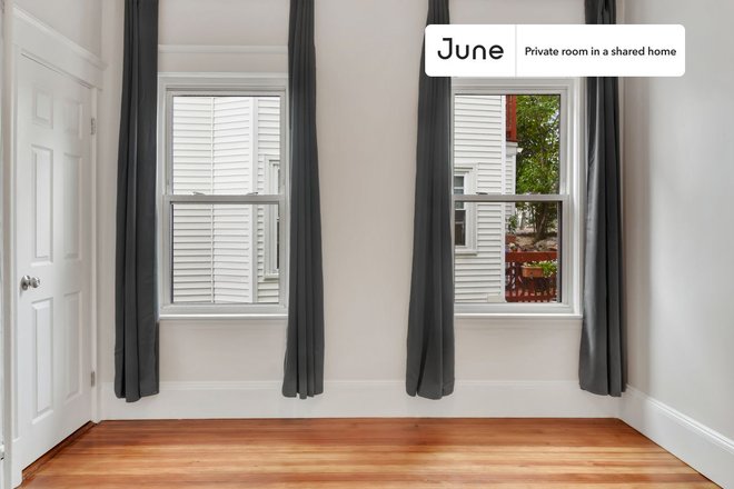 Photo - Private bedroom in 4 bed/2 bath Home