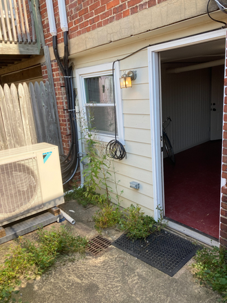 entrance and outdoor space - Basement 1 Bedroom Apt in Family Home