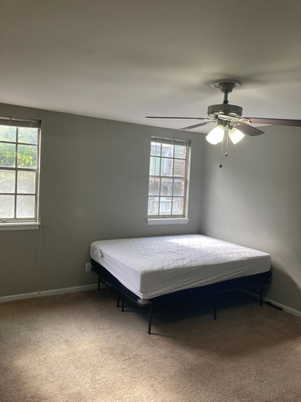 Bedroom - Windsor Hall