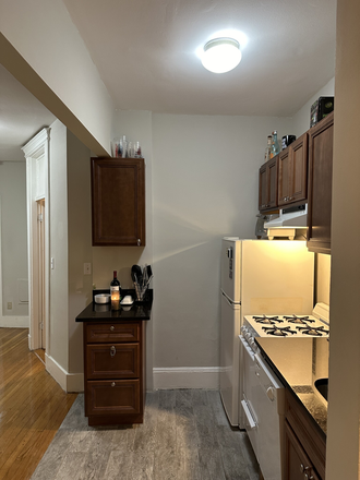 Kitchen - Charming 2-bedroom in Fenway! Avail. 9/1/2025! Apartments