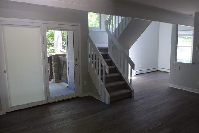 2 - AUGUST PRELEASING: 1725 18th St #4 Condo