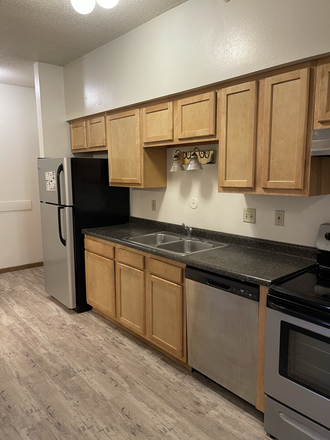 Kitchen - Mainstreet Apartments