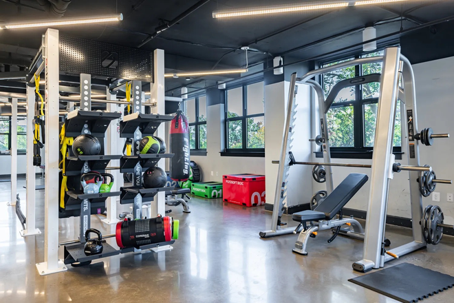 Gym - University View Tower 2 4x2 Apartment