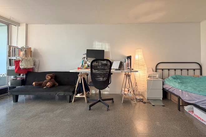 work space - Summer Studio at Peabody Terrace, close to campus Apartments