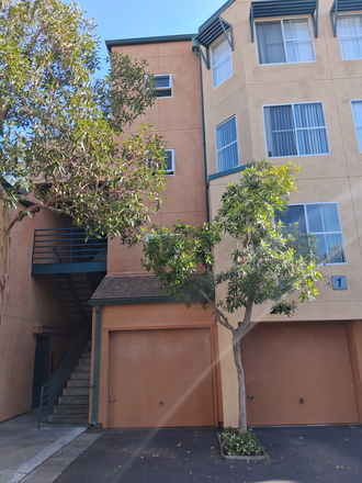 Outside street view - Summer Sublease Palo Verde One Bedroom