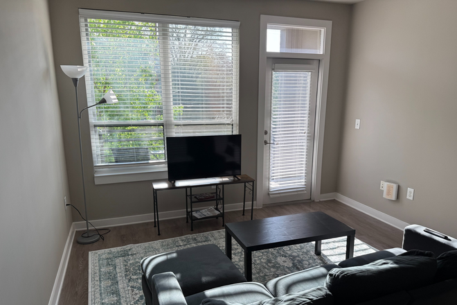 Living Room - 810 9th St Apartments, Looking for 1 Roommate, 2-Bed/2-Bath