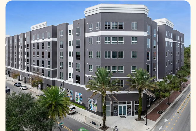 Building - Studio Apartment at Midtown Apartments