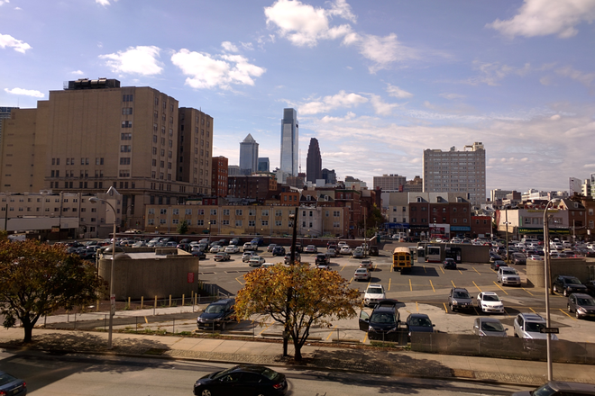 View - MetroClub, close to Franklin Square Condo