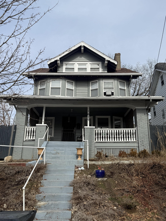 Outside - Fully Furnished 5-Bedroom House – Rented by room in Cincinnati, OH