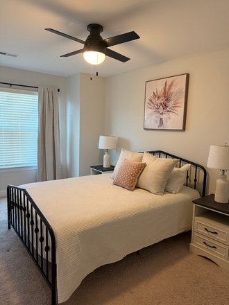 Guest Bedroom - Townhome