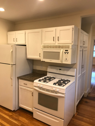 kitchen - September 2025! Totally remodeled! 4 bedrooms! Great house off Lake St. EZ Walk to campus!