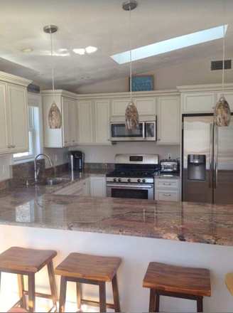 Kitchen - 13 Salem Trail - Bonnet Shores and North End - Narragansett House