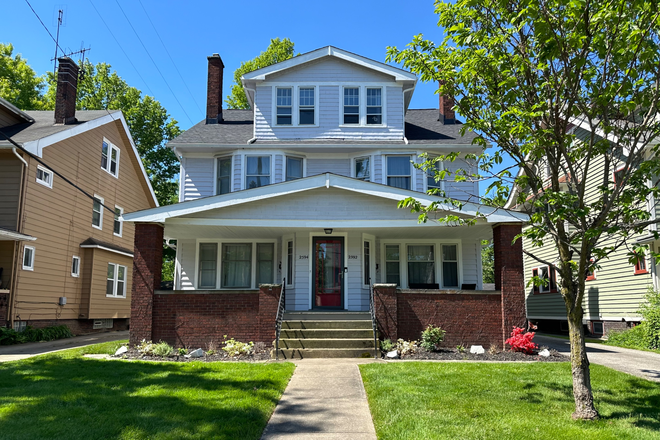 Home exterior - 1 mile from CWRU campus. Beautiful 5 bedroom home in historic Cleveland Heights  neighborhood.