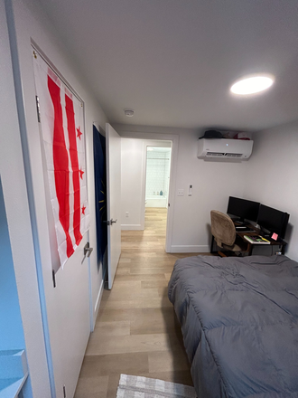 Bedrom - Luxury apartment 3 minute walk from campus