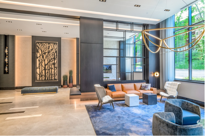 Lobby - 2 Bed 2 Bath - Rosslyn Towers